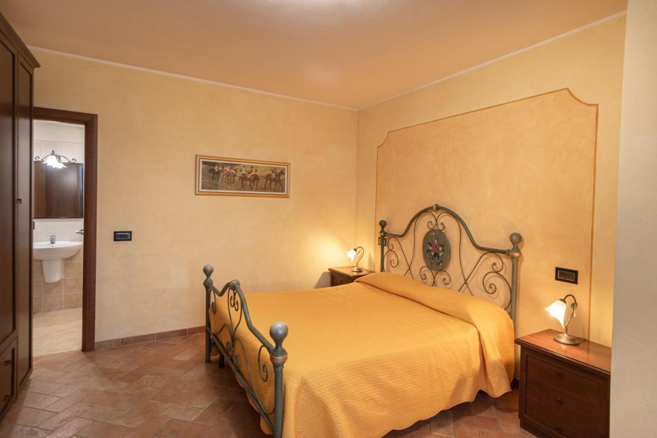 B&B Villa Barbarossa Petrignano Bagian luar foto