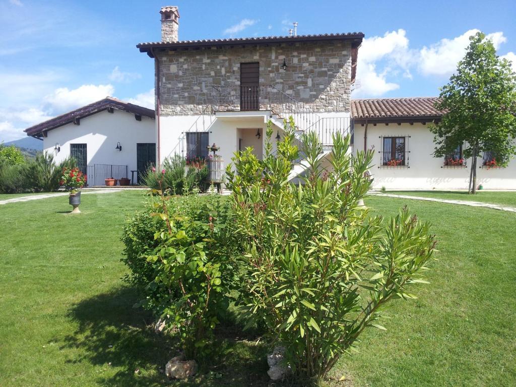 B&B Villa Barbarossa Petrignano Bagian luar foto