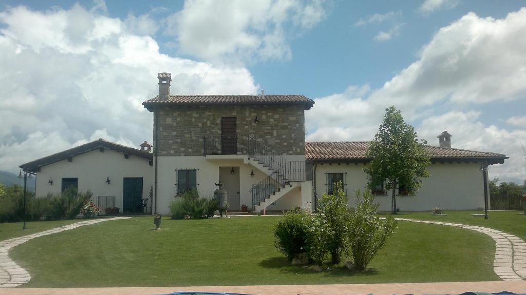 B&B Villa Barbarossa Petrignano Bagian luar foto